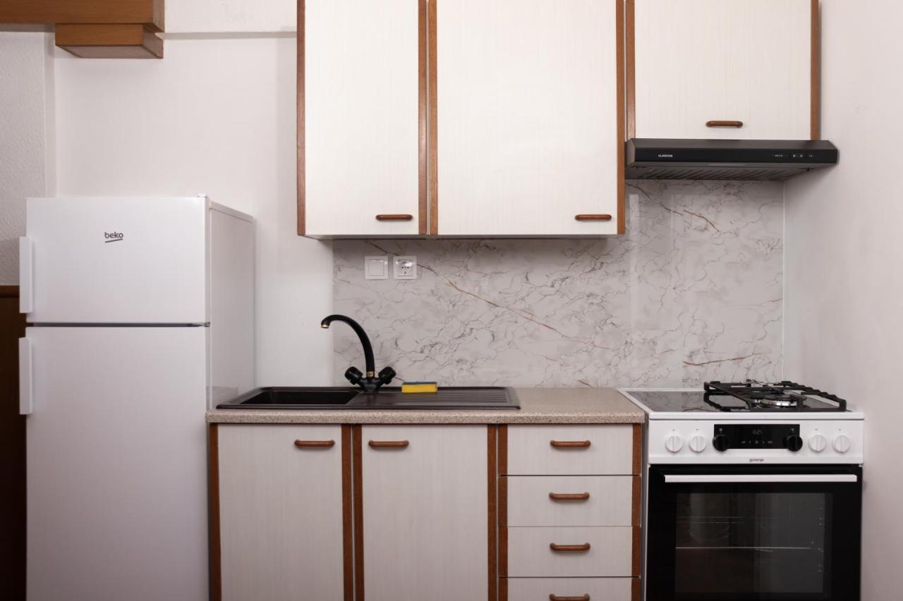 Apartma-Studio Ajdna Zirovnica Екстериор снимка